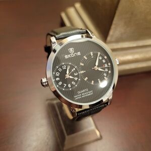 Brand New Dual Time zone Black Skone Men's Fashion Watch